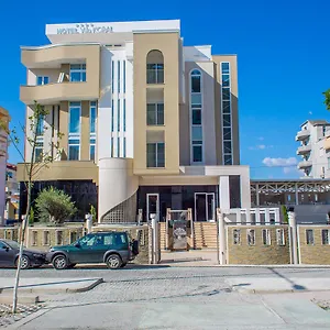 **** Hotel Koral Albanien